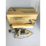 IRD  Wooden Handle Steam Iron (1.4kg)